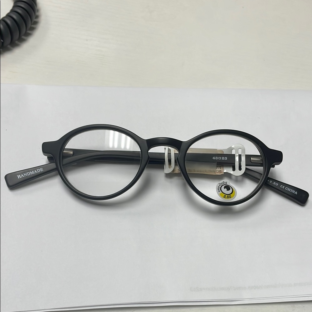 Black Round Reading Glasses (Eyebobs)